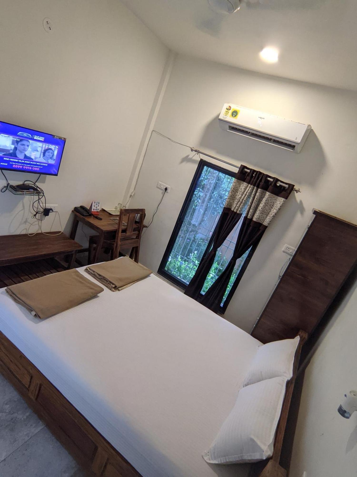 Erisha Tadoba Hotel Mohurli Bagian luar foto
